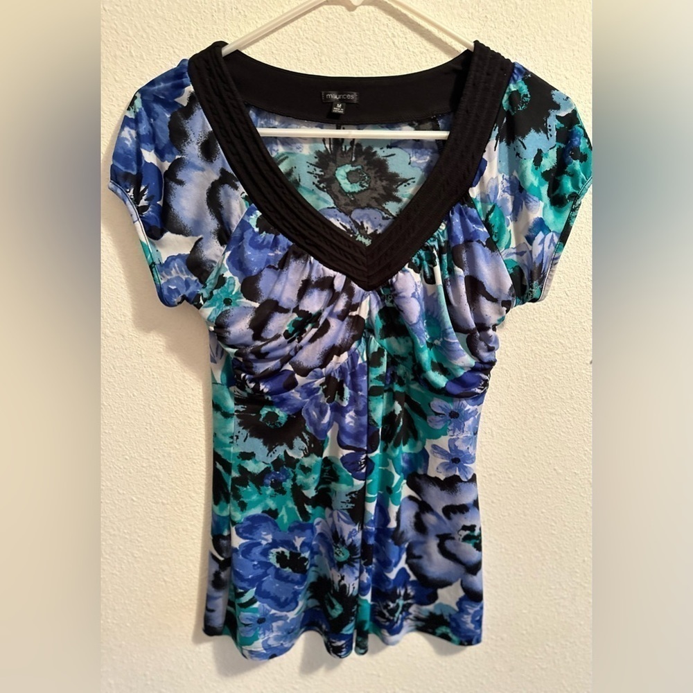 Maurice’s Floral V-Neck Stretchy Blouse, Womens Medium Royal Blue, Black & Aqua